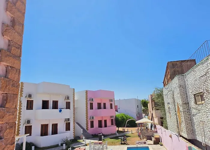 Sophia Village Hotel 2*